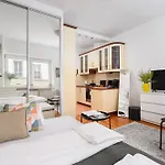 P&O Serviced Apartments Mazowiecka